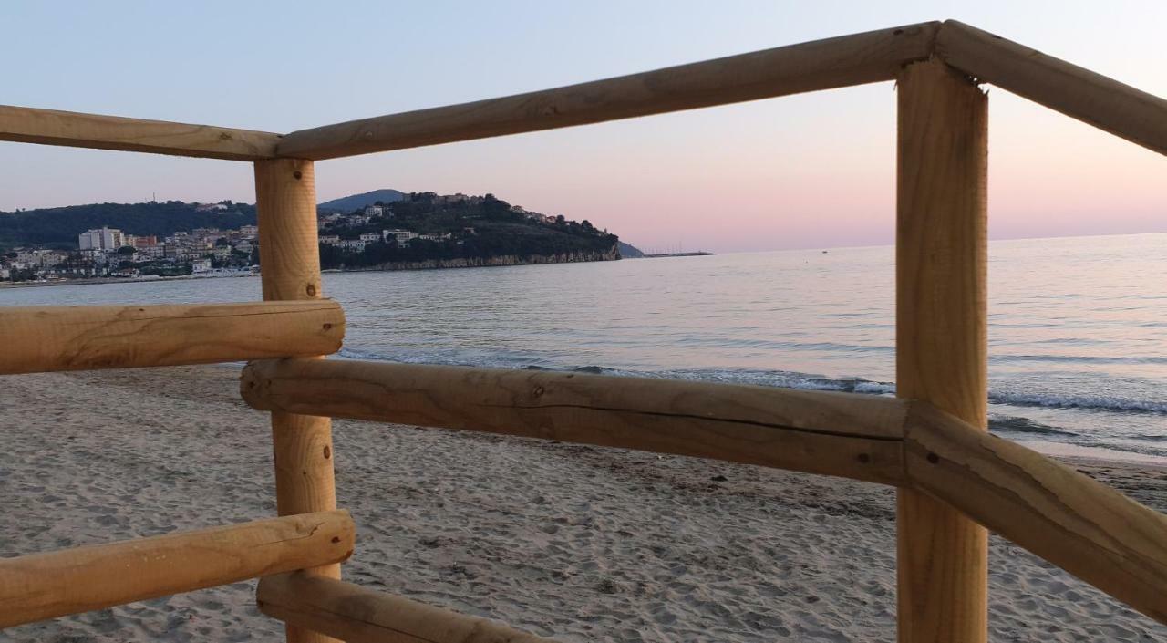 A Un Passo Dal Mare Bed and Breakfast Agropoli Eksteriør billede